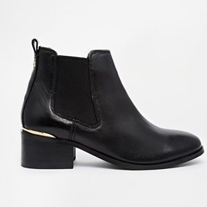 Kurt Geiger Carvela Chelsea Boots - FINAL DAYS UNTIL CLOSET CLOSING!!!